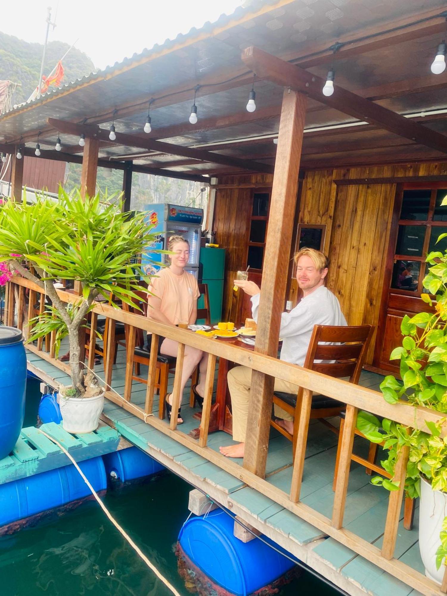 Eco Floating Farm Stay Cai Beo Chan Chau Bagian luar foto